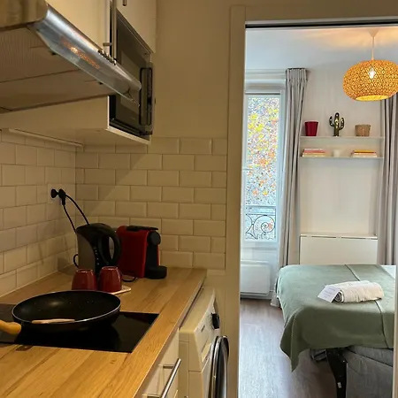 Apartment Clichy Getaway - C70