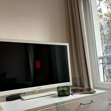 Clichy Getaway - C70 Apartment *